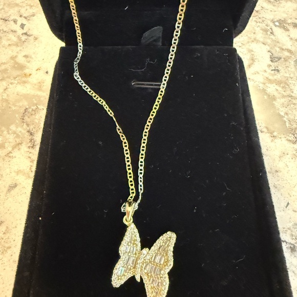 Moisanite Elegant Gold over 925 sterling silver Butterfly Pendant Necklace - Picture 2 of 2